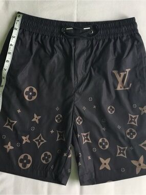 Luxury Monogram Style Swim Shorts Black Pattern Size L Designer Beach Shorts